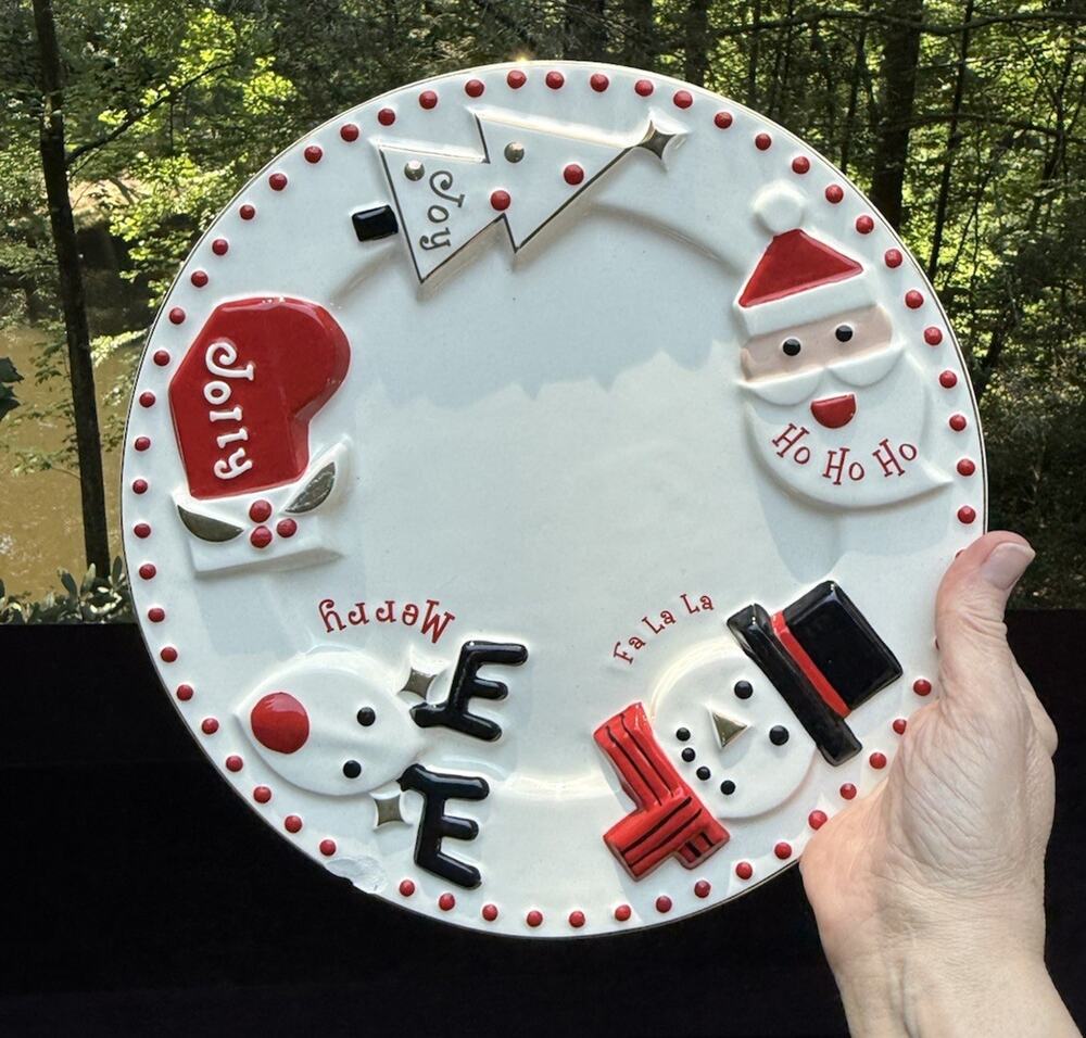 F.A.O Schwarz Christmas Hand-Painted Cookies & Milk for Santa Plate 11" New! 47D